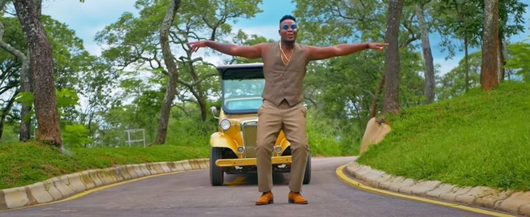 VIDEO: Nez Long Ft. Daev – W