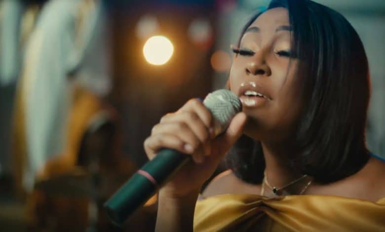Slapdee Ft Terry The Vocalist & The Diversity Band – Osawala