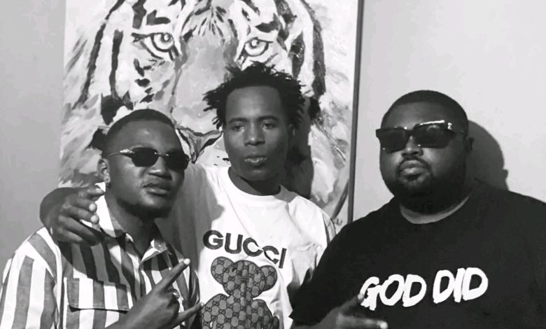 Vjeezy Ft Blake & Y Celeb - Akasabula